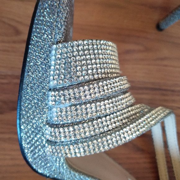 Nina Freyja Silver Strappy Metallic Rhinestone Stilleto Platform - Picture 10 of 10